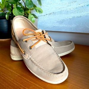 ⚓️SPERRY BOAT SHOES ⚓️